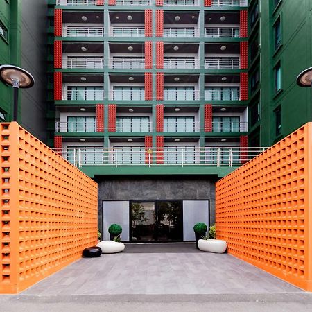 Surestay By Best Western Iconic Suvarnabhumi Bang Bo Exterior foto
