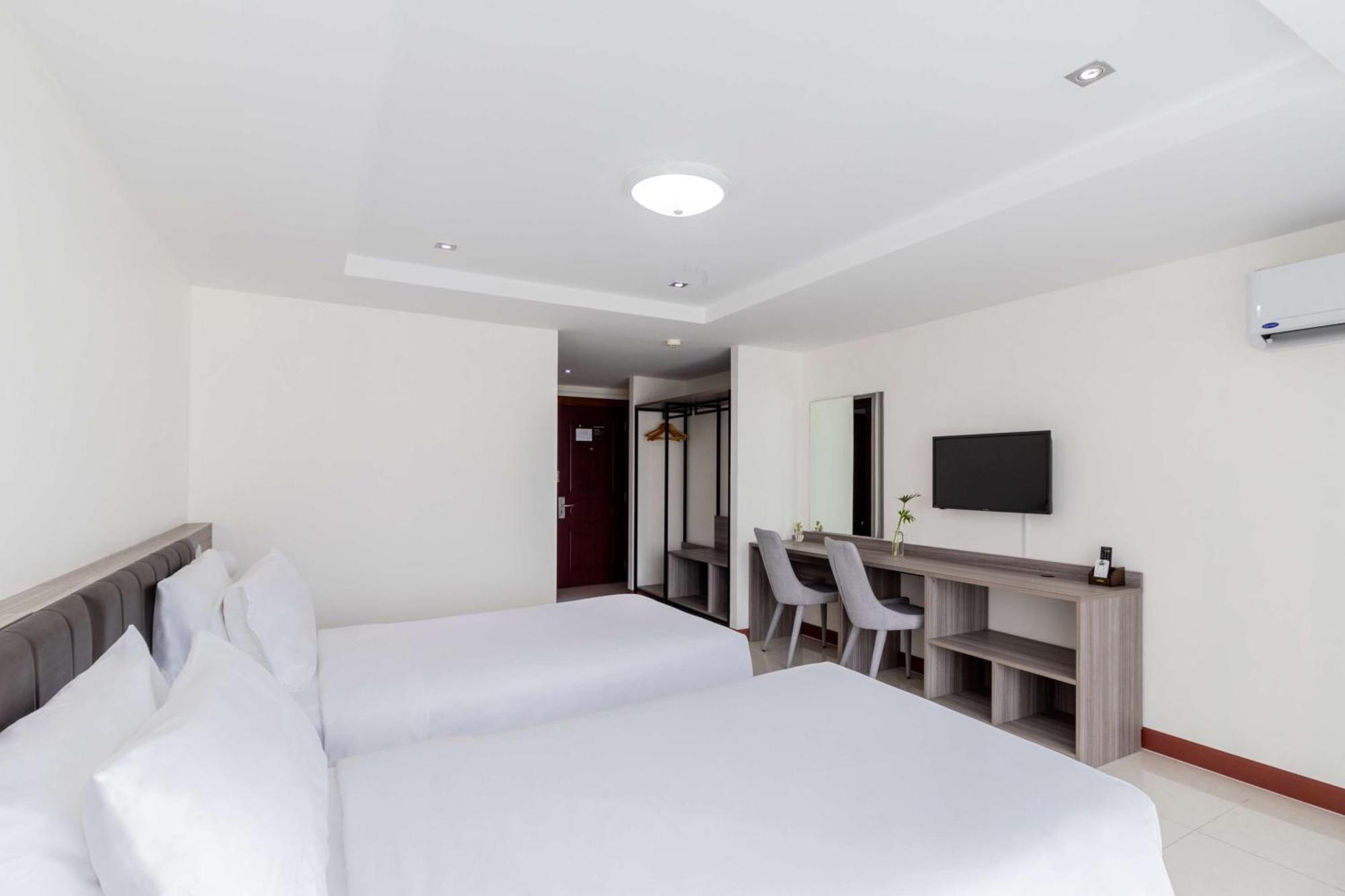 Surestay By Best Western Iconic Suvarnabhumi Bang Bo Exterior foto