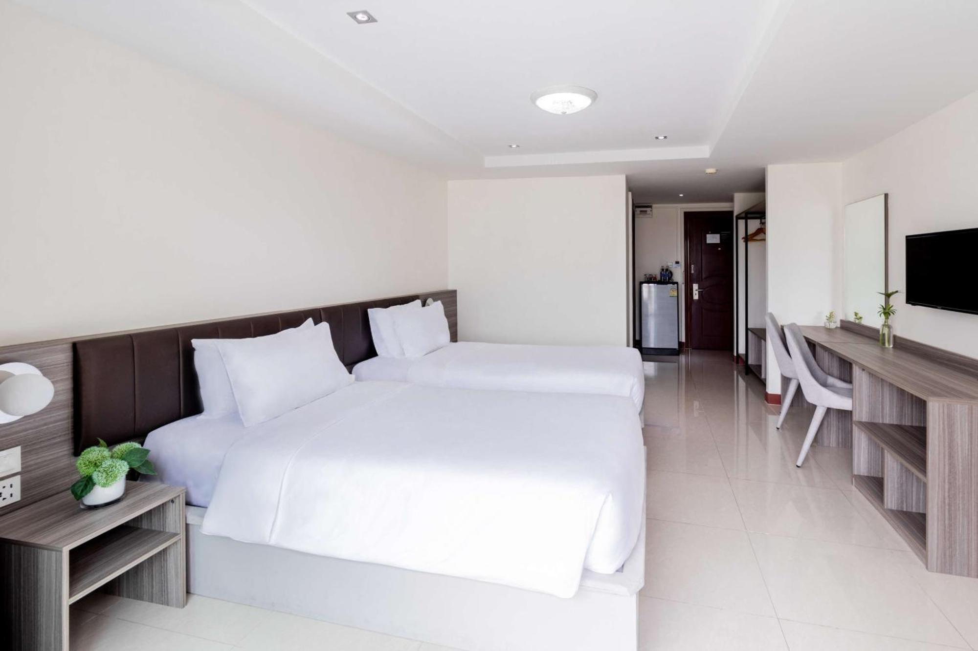 Surestay By Best Western Iconic Suvarnabhumi Bang Bo Exterior foto
