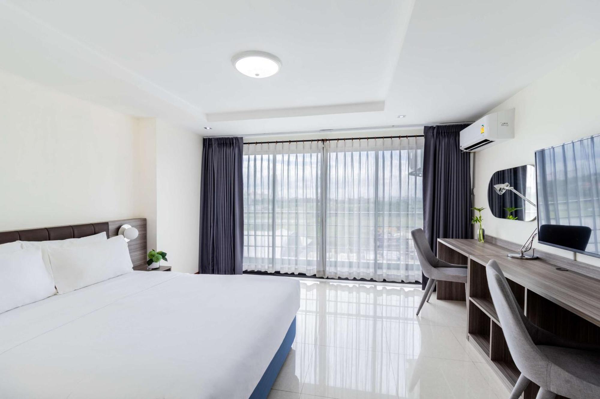Surestay By Best Western Iconic Suvarnabhumi Bang Bo Exterior foto