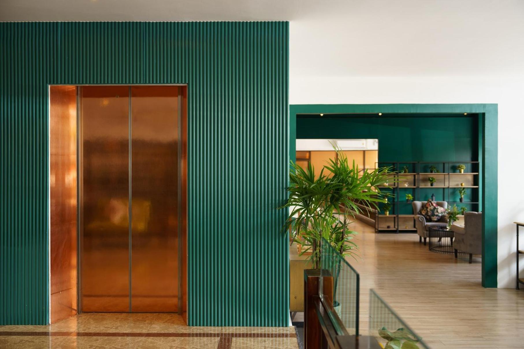 Surestay By Best Western Iconic Suvarnabhumi Bang Bo Exterior foto